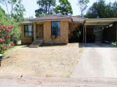 4 Fontana Way Singleton NSW 2330 $159,000 First Home or Investment Opportunity *Approx. 625m2 sloping block *Great first home or investment property *Timber floorboards *Built in robes to two bedrooms *Single carport 