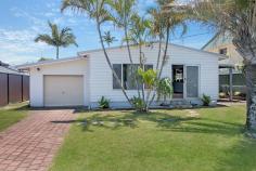  3 Blue Waters Crescent Tweed Heads West NSW 2485 $550K - $575K OPEN TO INSPECT SATURDAY 11TH NOVEMBER 2:00 - 2:30PM  Cruise home from a day at the beach to your quaint (3) bedroom vintage beach house, nestled in a convenient location on the fringe of Coolangatta & Kirra.  KEY FEATURES:  - Open plan air-conditioned living  - Polished timber flooring throughout  - Modernised kitchen w/ stone benches  - Stylish fully tiled bathroom w/bath  - Lock up garage w/ internal access  - Tandem carport  - In ground pool & all-weather shelter  - BBQ pergola  DETAILS:  Land Size - 607m2  Rates - $612.50 per quarter  Water Rates - $136.30 per quarter  Permanent Market Rent - $500 - $525 per week  LOCATION:  Your abode is just off Kennedy Drive near the Caltex service station which is a close walk to get stocks.  Moments beyond you have the on ramp to the M1, BP Service station and Kennedy Plaza Shopping strip that has almost every grocery item you may require plus eateries.  Kirra & Coolangatta are within 2km so you can enjoy a myriad of cafes & restaurants.  For surfers & beach lovers you will revel in top breaks at Kirra, Greenmount, Snapper & D-bah within (5) minutes from home.  Coolangatta Airport & Southern Cross University are within (5) minutes.  AGENT'S COMMENTS:  A delightful residence with a cool personality.  The rear fenced yard with covered pool & BBQ area will make your time with family & friends truly special, perhaps it's also time to consider a pet pooch for the kids, unless they already have one.  To be frank, the only real negative is that the property does get a bit of aircraft noise, although they are quite high in the sky - at least you can check your house out next time you fly. 