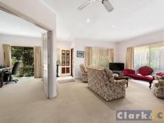  Unit 5 / 38 Ailsa Street Mansfield VIC 3722 $389,000 So hard to beat such a good position, add a quality build, excellent floor plan and private garden setting, this unit ticks the boxes. Living with great space, open plan combing formal and casual areas, well set out kitchen and utility room/third bedroom. Excellent dimensions throughout, full ensuite and walk in robe to the master, separate bathroom for second bedroom and large laundry and floor heating throughout. Lock up garage and extra land on the title giving options for additional parking, gazebo or shed. Looking for a long term investment or maybe downsize into a quality home, look no further. 