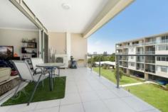 This spacious three bedroom penthouse style apartment is sure to please.

An upmarket lifestyle at a very affordable price.

Suitable for fa...