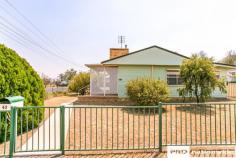  43 Oak St, South Tamworth NSW 2340 $325,000 A well cared for home in a location close to schools, shops and transport. Offering character and space for a growing family. Four bedrooms plus study, and the home offers a self contained granny flat with private access. The home has two bathrooms, a spacious lounge and dining room plus modernized eat in kitchen. The large family room at the rear of the home is light and open and has polished floorboards. A great space with so many options. Ducted evaporative air con, gas points and a split system has the climate covered and there is also an alarm system. 