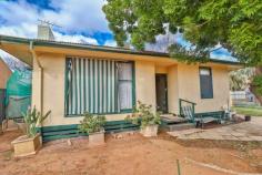  390 Etiwanda Avenue Mildura VIC 3500 $160,000 - $175,000 Leased at $240 per week to a long term tenant (with tenant interested to sign lease extension). 3 bedroom house boasting floorboards with carpeted bedrooms, evaporative cooling and split system heating/cooling, central bathroom, large lounge and sunroom. Additional shower & WC in shed and is currently being used as an additional living space, making it the ideal storage or a small amount of work for bungalow. Potential to subdivide in the future with the 664m2 corner allotment. Walk to Mildura recreational reserve & schooling and on the bus route. Keep the long term tenant and continue to reap the returns. Photo ID required at all open for inspections.... 