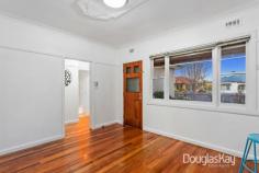  Unit 1/11 Charles Street Sunshine North VIC 3020 $550,000 - $580,000 A perfect option for the entire market – whether you are looking for a substantial starter, ideal downsize, attractive investment or home business with approved permit to operate as a hair salon. A welcoming wide entry is enhanced by a freshly painted decor, three well-proportioned bedrooms and a gleaming bathroom. Open plan spacious family area, tiled kitchen with breakfast bench and comfortable spacious lounge room. Other features include separate laundry, separate toilet, polished hardwood floorboards, central heating, air conditioning, roller shutters, low maintenance rear court yard, on site car spaces or even reinstate rear carport for more parking. Ideally positioned in a highly sought after pocket of Sunshine North within walking distance to primary and secondary schools, Victoria University, Northumberland Road Shopping Strip, bus stops, restaurants and the Vietnamese Buddhist Temple. 