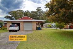  7 BRUCE FIELD STREET SOUTH WEST ROCKS NSW 2431 $595,000 Three bedroom, two bathroom, double garage dwelling on a magnificent 960m2 of level land backing on to a reserve complete with fruit trees. There is approximately 6 metres of vehicle access, between the house & side boundary, to the huge back yard. The current zoning permits with consent. Attached dwellings Dwelling houses Multi dwelling housing Residential flat buildings Semi - detached dwellings Seniors Housing. 