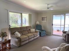  27/300 Kings Point Drive Ulladulla NSW 2539 $365,000 Secure this three bedroom, two bathroom with ensuite and walk-in robe villa in the highly popular Kings Point Retreat. Homes are permanent living and pet friendly. Overlooking bushland, through one of the two large sliding glass doors, you can sit and relax on the wrap around timber decking and enjoy nature on your doorstep. The home is very spacious and neutrally decorated with minimal maintenance required, just move in and relax. Residents have full access to the many onsite amenities including pool, tennis court, function centre and more. A short drive to Ulladulla CBD and a number of local pristine beaches, you have everything the region has on offer only minutes away. Weekly site fee: $134 (not including utilities). No rates applicable. Homes in this complex sell quickly, so do not delay an inspection. Features • 	 Air Conditioning • 	 Area Views • 	 Ceiling Fans • 	 Deck • 	 Ensuite.. 