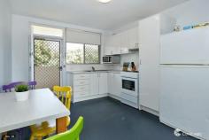  Unit 6/240 Mill Point Rd South Perth WA 6151 $299,000 This 71 sqm first-floor unit which is strategically located is up for grabs! Walk into a kitchen/dining area, a separate lounge and a master bedroom, a secondary room, spacious bathroom and a tastefully renovated bathroom/laundry with ceiling to floor tiles. Air-conditioning, covered parking space. Close to shops, river, restaurants and cafes, parks, schools, the city, the zoo and other social amenities. Investor or Occupier, this unit is perfect for you! 