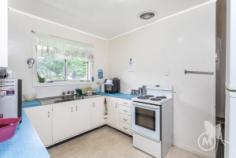 10 Lauren Street, GEEBUNG QLD 4034 - Madeleine Hicks Real Estate Brisbane