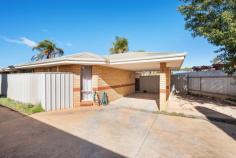  2/12 Carlyle Court BOULDER WA 6432 $285,000 This low maintenance unit is situated in a quiet cul-de-sac, with a single carport and has been well maintained. Consisting of 3 good size bedrooms, semi ensuite bathroom with bath and separate shower. Mains gas for instant HWS and gas heating. Well appointed kitchen with wall oven and great storage. Patio perfect to enjoy your morning coffee, and maintainable yard space. This property is currently leased until 16th October 2023 at $500 per week. • Brick and Iron Unit • 3 Bedrooms • Semi Ensuite Bathroom • Separate Toilet • Well Appointed Kitchen • Open Plan living/dining • Single Carport • Natural Gas • Ducted AC • Gas Heating • Gas HWS • No common walls • 278m2 Block Size 