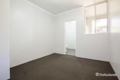  12/65 Park Avenue Kingswood NSW 2747 Located approximately 200m’s away from Kingswood Railway Station is this updated 1 bedroom apartment. * Carpet throughout * Dual balcony * Single lock up garage * Intercom security block – very neat and tidy and well maintained On today’s rental market you could expect a return of approximately $1,160 per month and with the Nepean Hospital and University of Western Sydney also within walking distance. The property is priced to sell so do not miss the open home. 