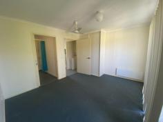  Unit 5/7 Severin Ct Thurgoona NSW 2640 $120,000 This neat 1 bedroom unit has open plan living area with split system heating and cooling, kitchenette, bedroom with built-in robes plus spacious ensuite with easy access to the large shower plus handrails. Located in Thurgoona Rise gated complex, you can live amongst likeminded friends and enjoy activities in the common dining room. Home-style freshly cooked meals can be provided for your convenience. Situated opposite the Thurgoona Shopping centre and public transport, this is an ideal property for all people over 55 years of age. 