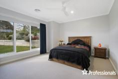  20 Gratton Way Beechworth VIC 3747 $835,000 to $849,000 Uniquely positioned and tucked away in a quiet location, this near new Hadar built home requires nothing to do except unpack and enjoy! Only two years young and offering an abundance of features on a 1,044m² approx allotment, it is sure to impress! Features include: – King sized master suite to the front of the home with ceiling fan, walk in robe plus stylish ensuite. – A further two minor bedrooms with built in robes are serviced by the full family bathroom to the rear of the home. – Two living zones including a formal lounge or media room and an open plan kitchen, living and dining zone (the media room also lends itself to be a potential fourth bedroom). – The well-equipped kitchen boasts Caesarstone benchtops, 900mm cooktop, dishwasher, walk in pantry all overlooking the large living / dining zone with views to outside. – Ducted heating & cooling unit to assure year-round comfort. – Double lock up garage with remote and internal access for your convenience. – Low maintenance grounds and established gardens. – Sliding doors to the undercover alfresco area, perfect for entertaining. – Large home office with built-in cabinetry. – Additional extras include high ceilings, LED lighting throughout, upgraded concrete driveway & solar panels. 