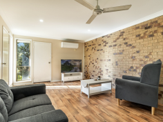  5/6 Jordan Ln Casino NSW 2470 $328,000 This perfectly situated 2 bedroom unit is just a stones throw away from the town center. Perfect for the first home buyer investor or downsizers. No steps and low maintenance is the key.  Currently rented with good tenant in place returning $360.00 per week. 2 good size bedrooms has built-in robes and ceiling fans Reverse cycle air conditioning and ceiling fan in the open plan living Modern functional kitchen with plenty of cupboard and bench space Refreshed main bathroom has a shower & toilet, separate laundry Internal access from the single auto lock up garage, extra car spaces Concreted back area, storage shed 