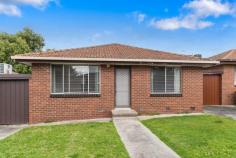  4/12-14 Nursery Avenue Frankston VIC 3199 $400,000 - $440,000 Discover the potential of this 2-bedroom, 1-bathroom unit situated on a generous 276sqm of land in the heart of Frankston. Perfectly positioned within walking distance to the Frankston Power Centre, Frankston's renowned Medical Precinct, Frankston CBD, Monash University and plenty else! This property offers unmatched convenience for both investors and first-time homebuyers. This unit is a blank canvas, ready for your personal touch and renovation ideas. With ample space and a central location, you can create your dream home or capitalize on a fantastic investment opportunity. Don't miss your chance to transform this property into something truly special! 